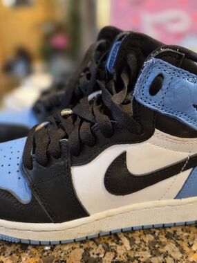 Nike Kids Sneakers Black White Light Blue